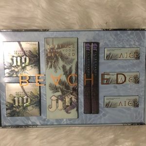 Urban Decay Beached Set Box Holiday Vault Set